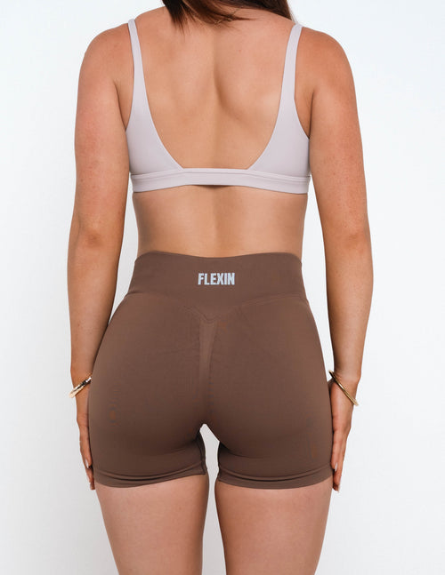 BADDIE SPORTS BRA - ALMOND