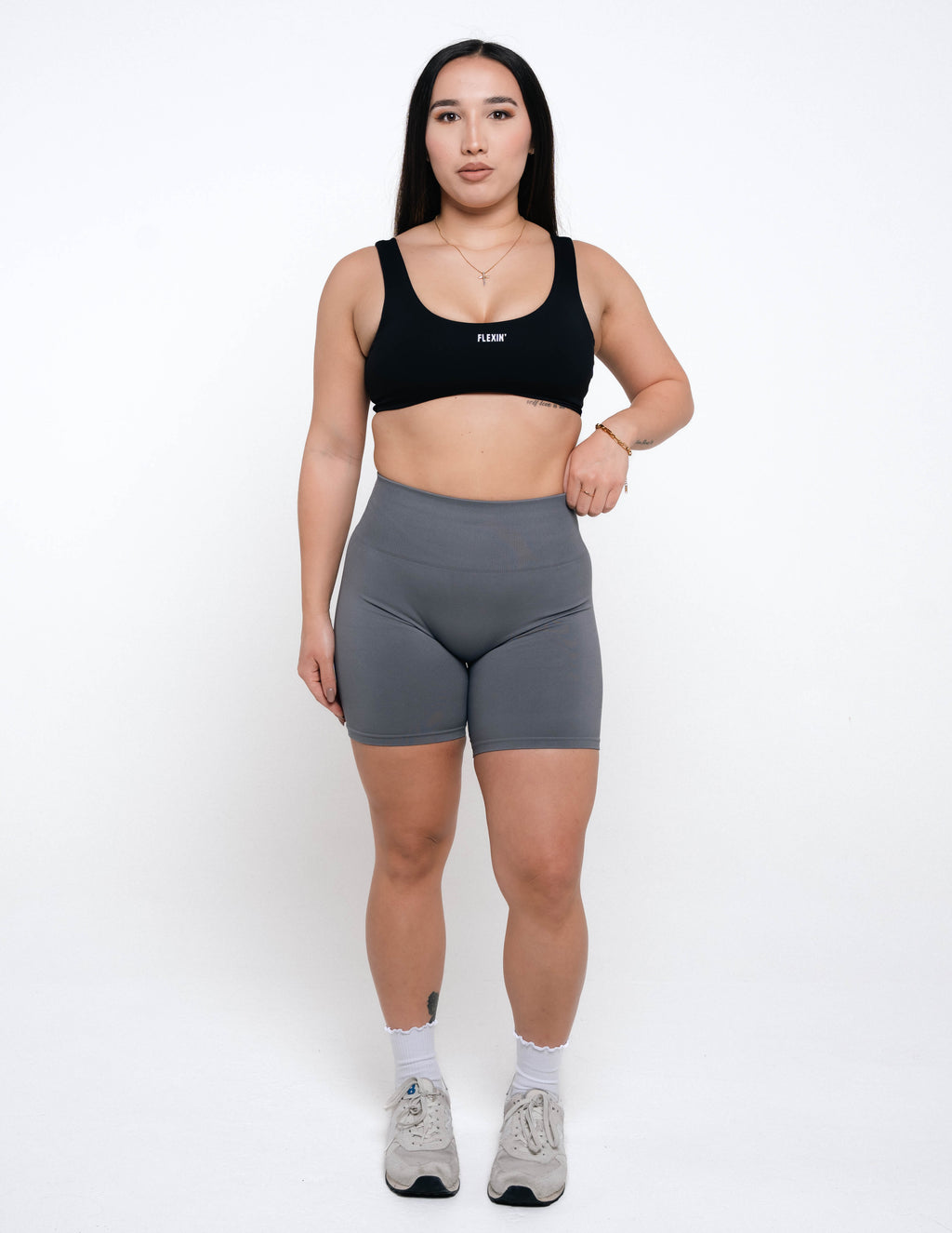 LUXE SEAMLESS SHORTS - GREY